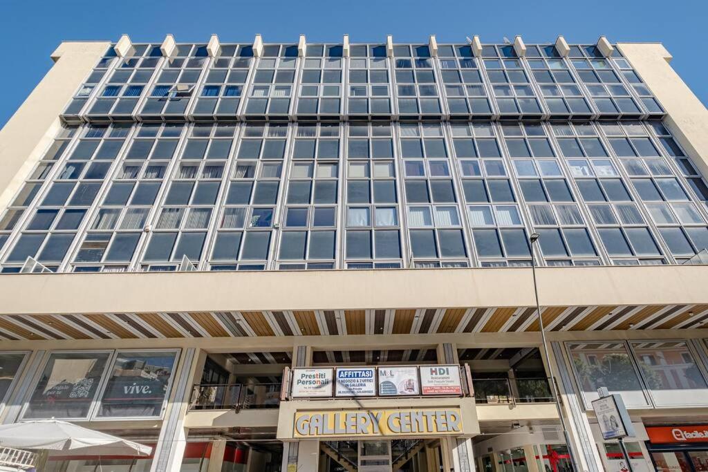 Modern Apartment At San Giovanni Rome Luaran gambar